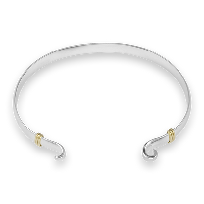 Aion Custom Clasp Bangle